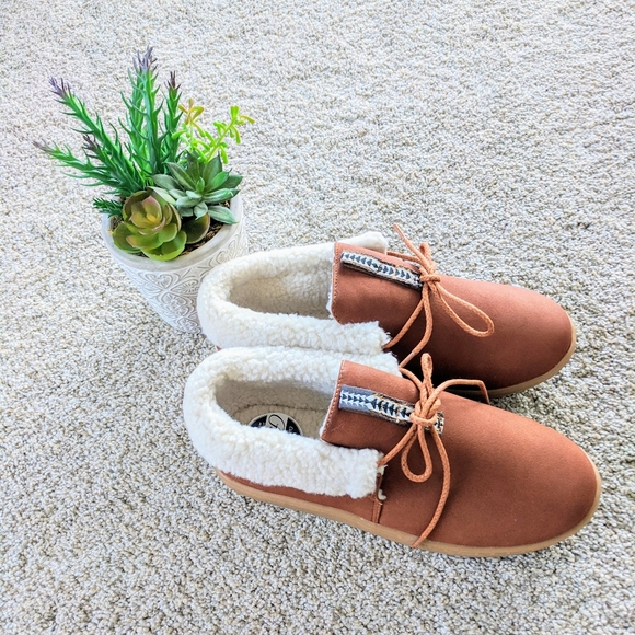 Pendleton Cabin Fold Slippers NWT Sz 7 - Picture 9 of 13